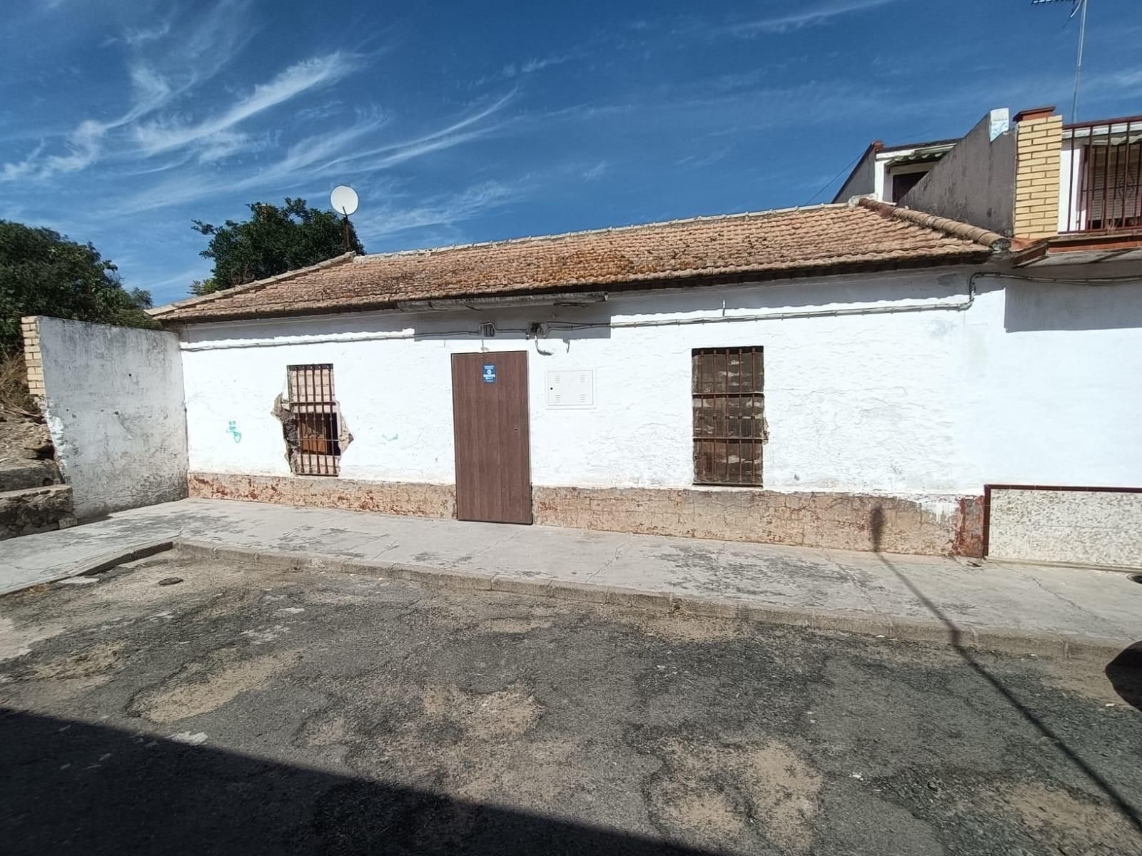 Exterior view of Single-family semi-detached for sale in Villanueva del Río y Minas