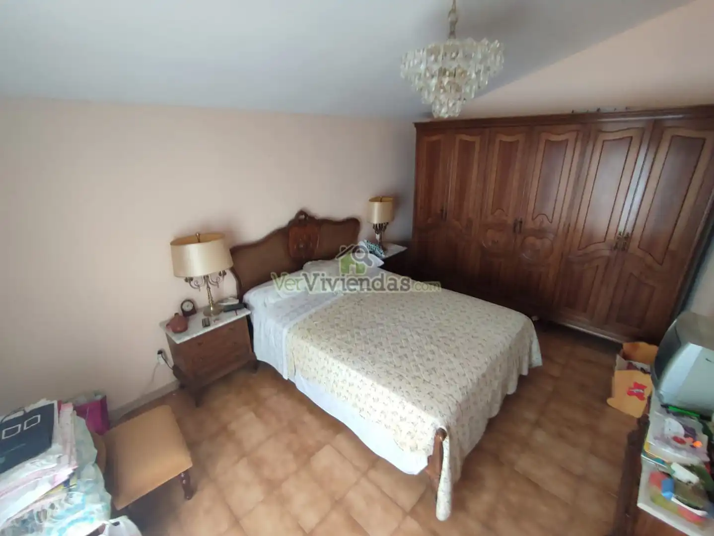 Habitación de Casa o chalet en venta en Vallirana con Jardín privado, Terraza y Horno