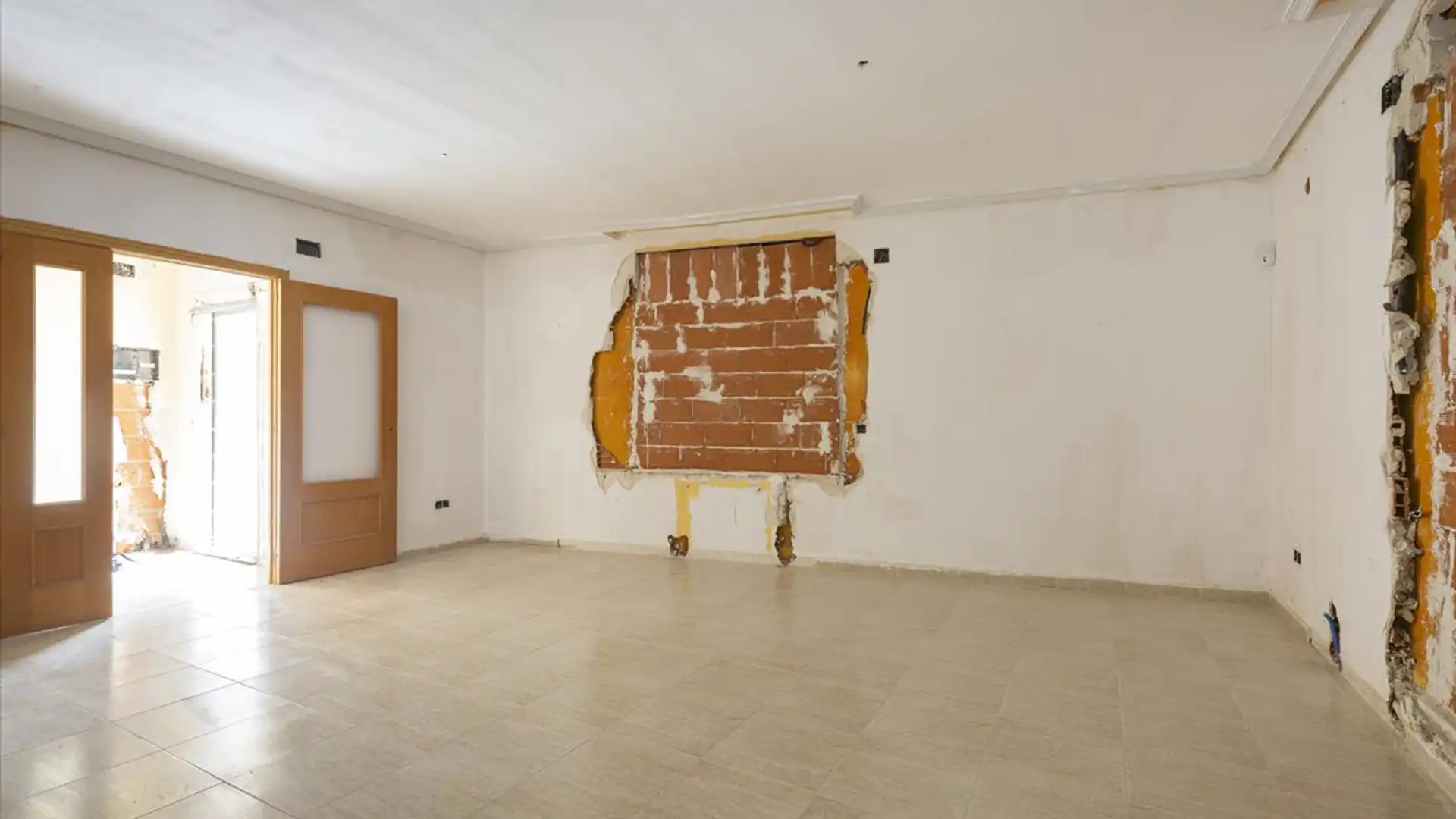 Casa adosada en venta en Valdelaguna