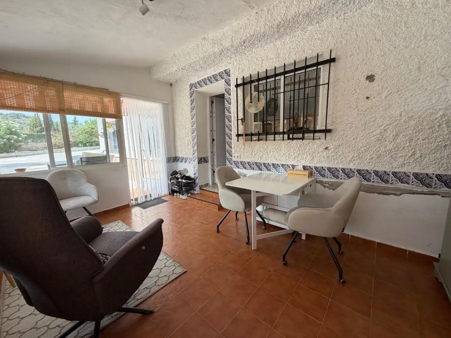 Vista exterior de Casa o xalet en venda en Pedralba amb Aire condicionat, Jardí privat i Terrassa