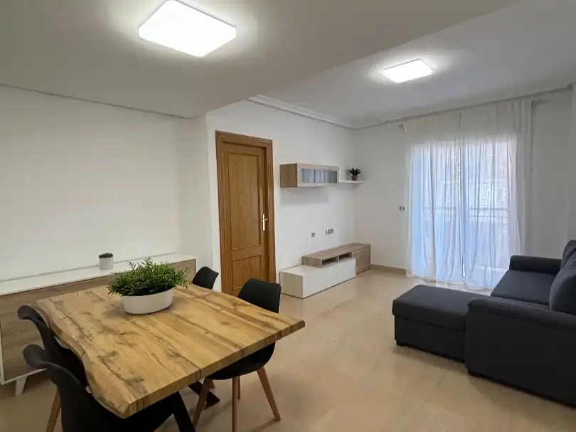 Sala d'estar de Pis de lloguer en  Murcia Capital amb Aire condicionat, Terrassa i Balcó