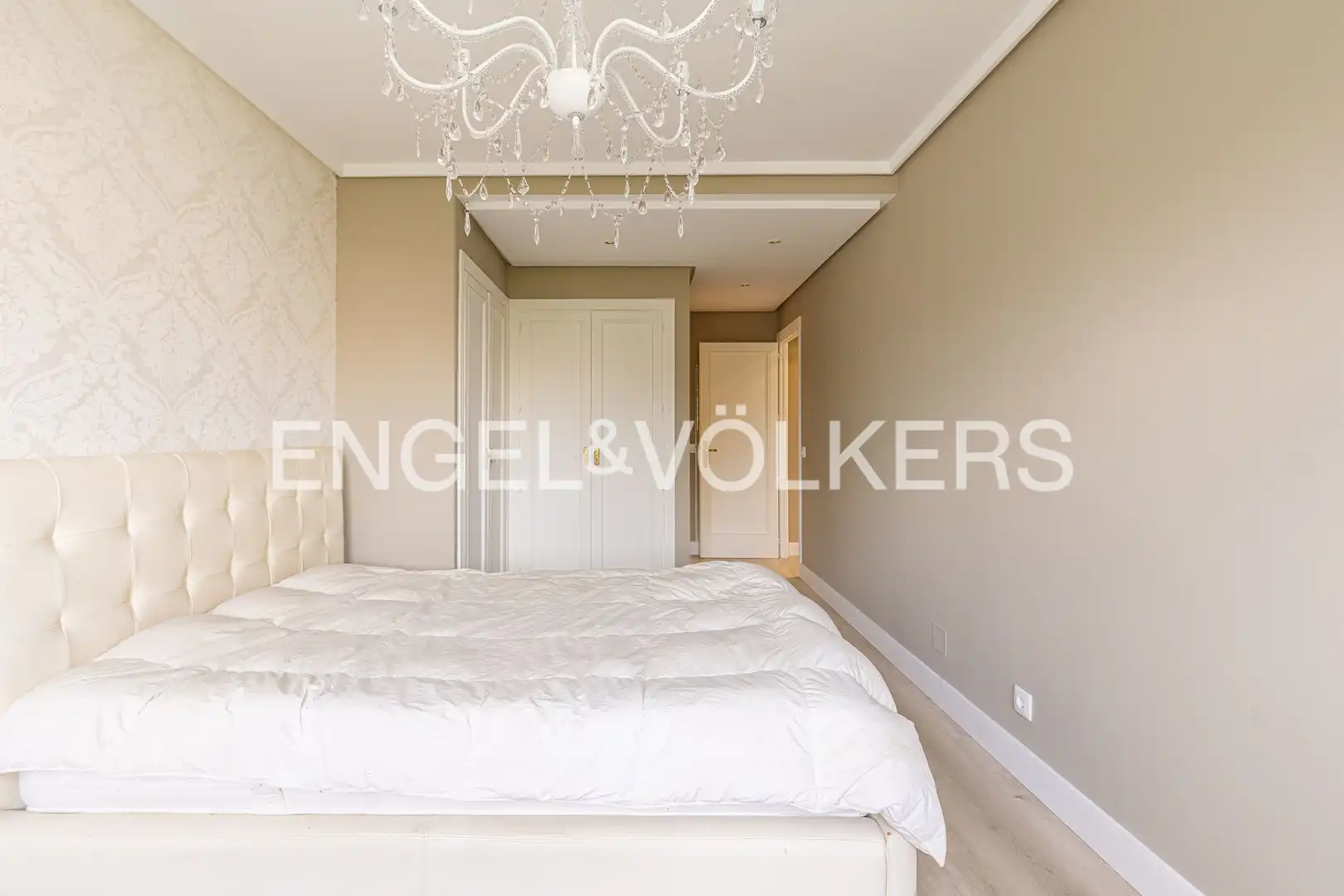 Habitación de Piso de alquiler en Pozuelo de Alarcón con Aire acondicionado, Calefacción y Terraza
