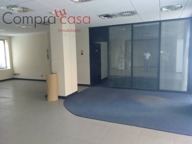 Local comercial en Alquiler en El Carmen