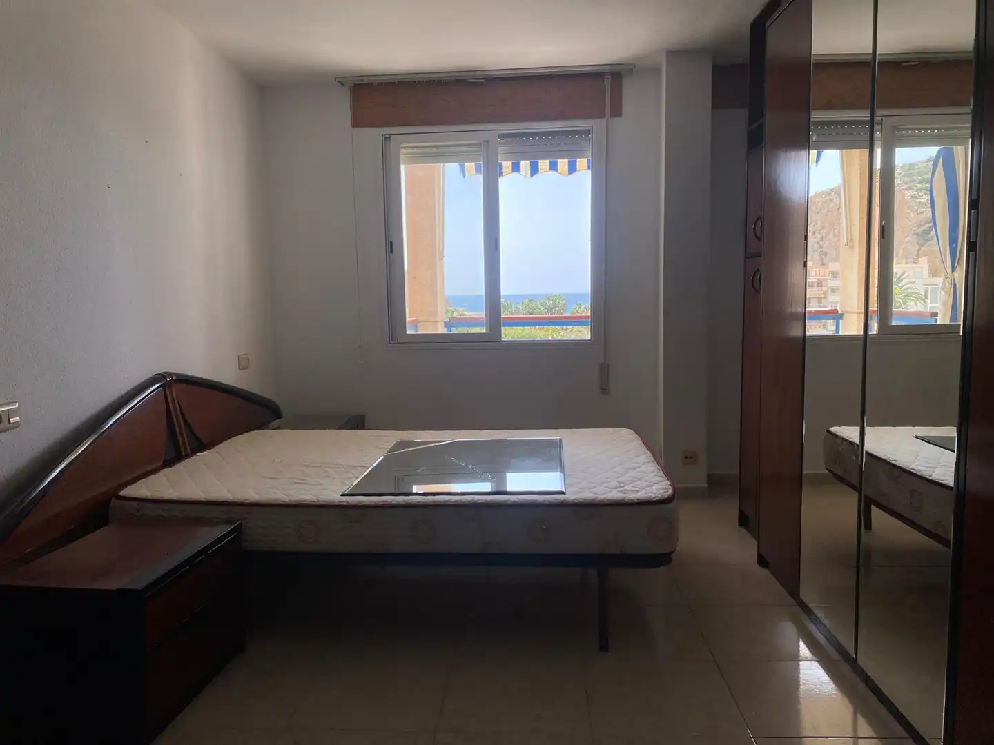 Schlafzimmer von Wohnung zur Miete in Águilas mit Möbliert und Balkon