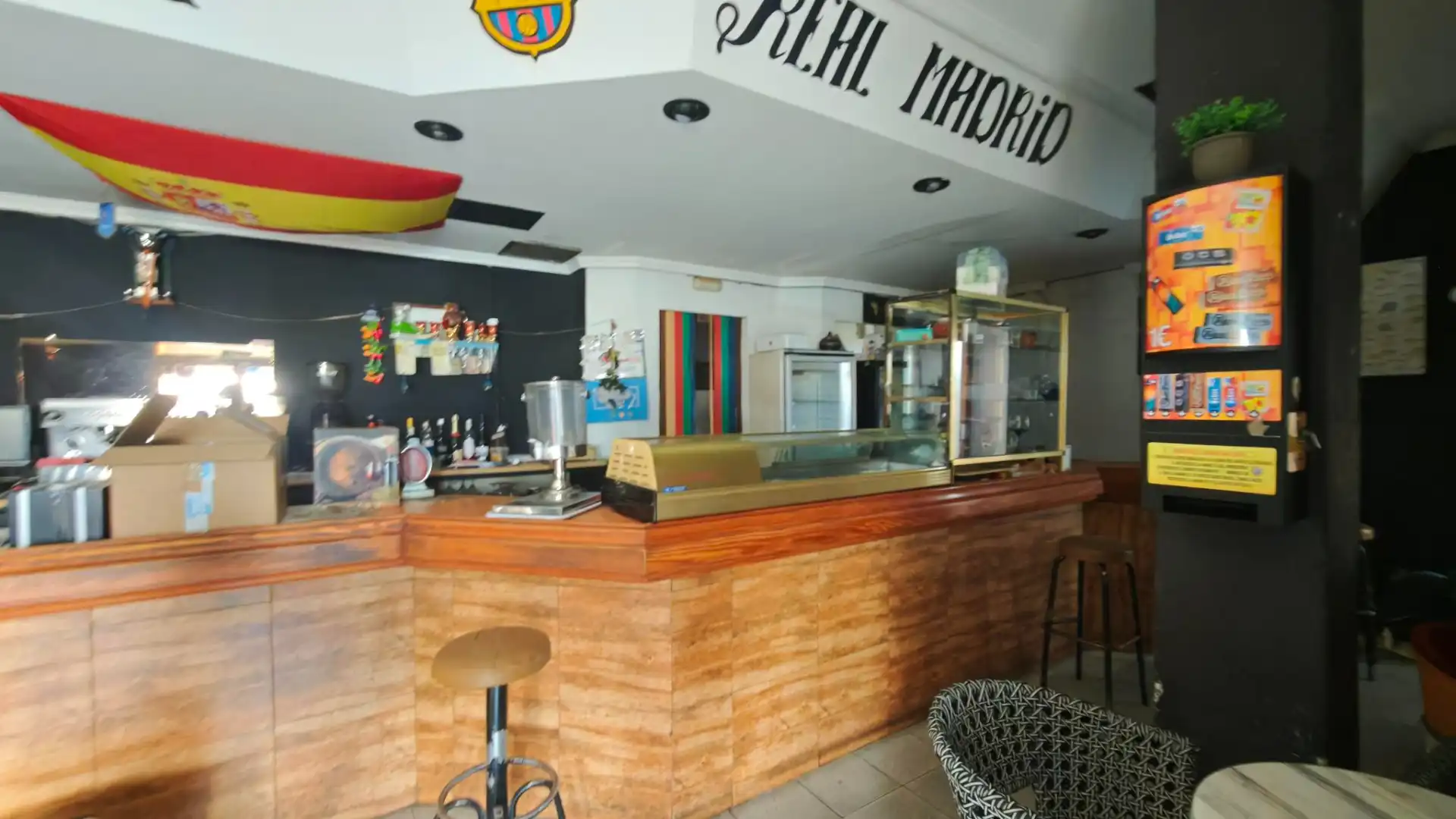 Local comercial en venta en Carretera de la Mojonera 129, imagen 2
