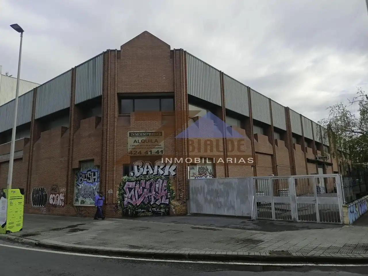 Fabrikhallen zur Miete in Ribera de Axpe Etorbidea, Erandio