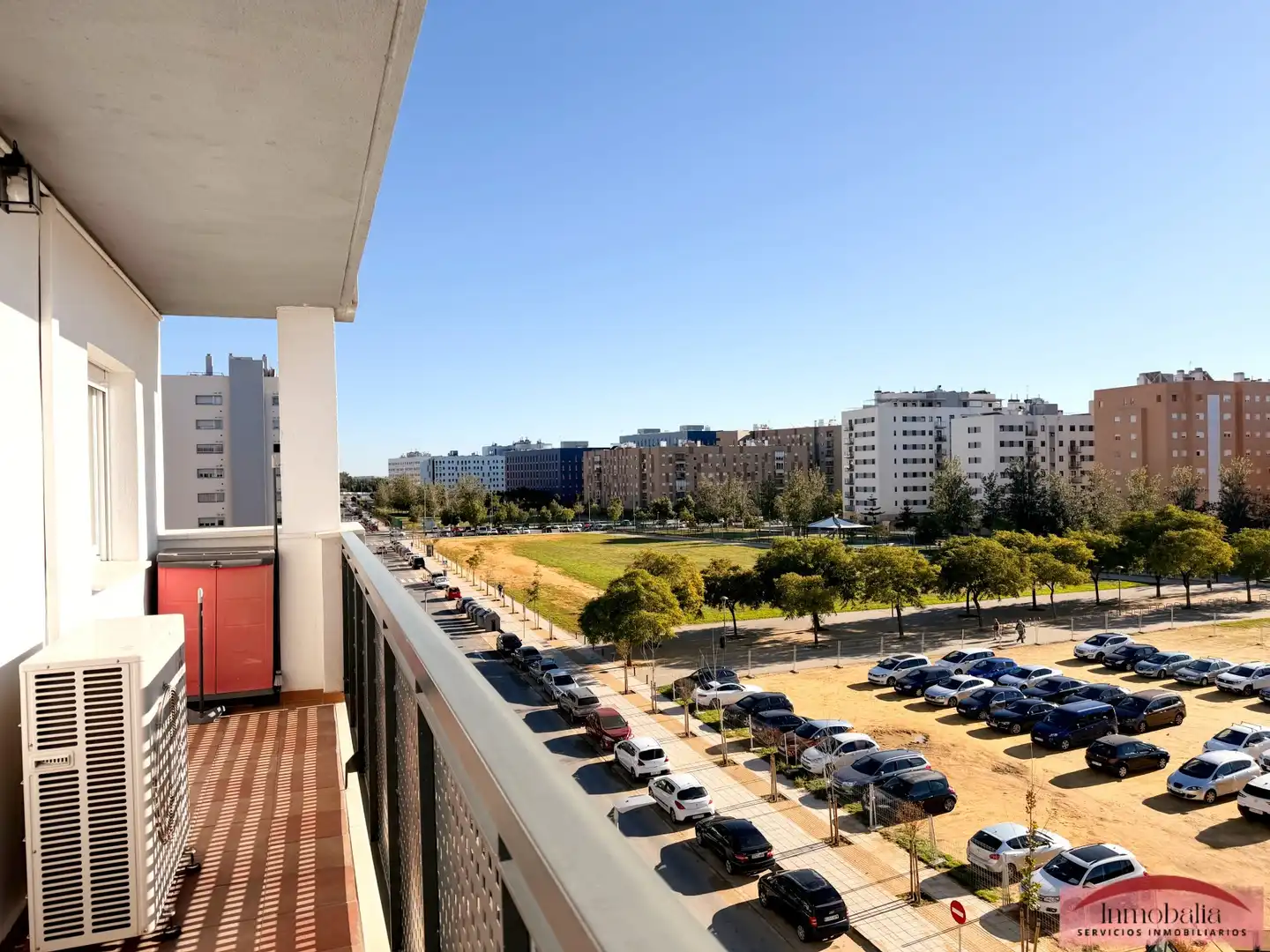 Vista exterior de Piso en venta en Sevilla con Aire acondicionado, Terraza y Trastero