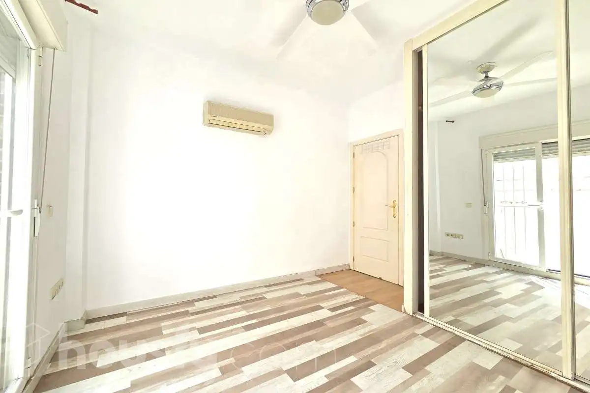 Habitación de Piso de alquiler en Madrid con Aire acondicionado, Calefacción y Trastero