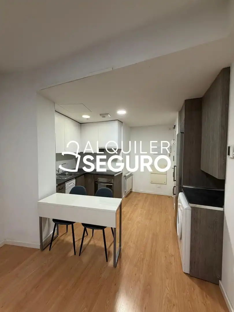 Kitchen of Flat for rent in Universidad