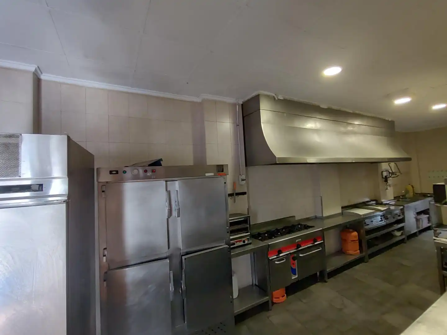 Cocina de Casa adosada en venta en Gilet con Terraza y Balcón