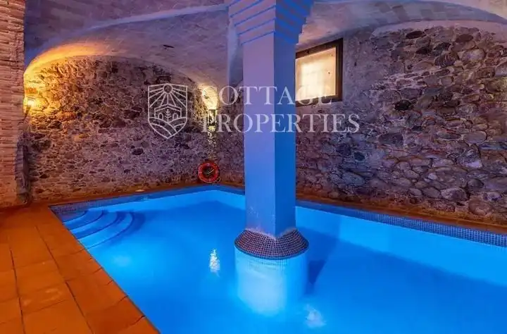 Piscina de Casa o chalet en venta en Boadella i les Escaules con Calefacción y Piscina