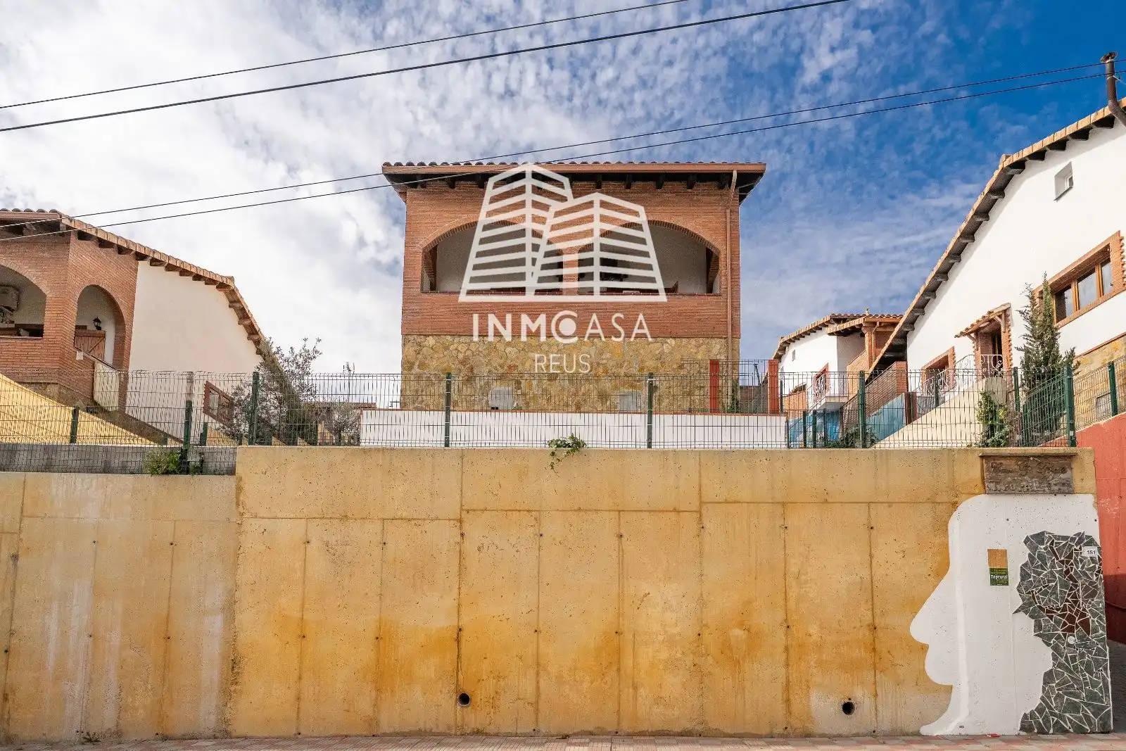 Casa amb piscina en venda a Montclar de, imagen 3