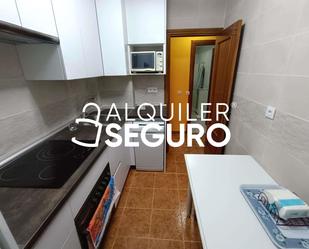 Kitchen of Flat to rent in  Madrid Capital  with Air Conditioner and Terrace