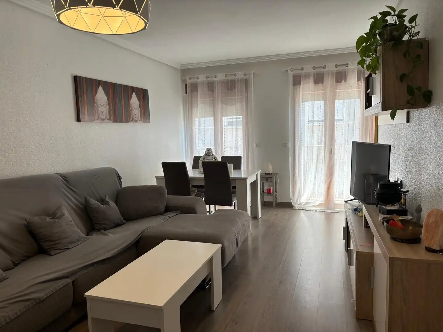 Living room of Apartments for sale in Elda  with Air Conditioner, Heating and Parquet flooring