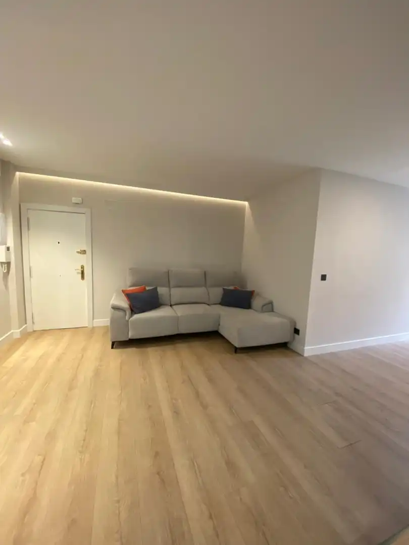 Living room of Flat for rent in Getxo   with Heating, Terrace and Furnished