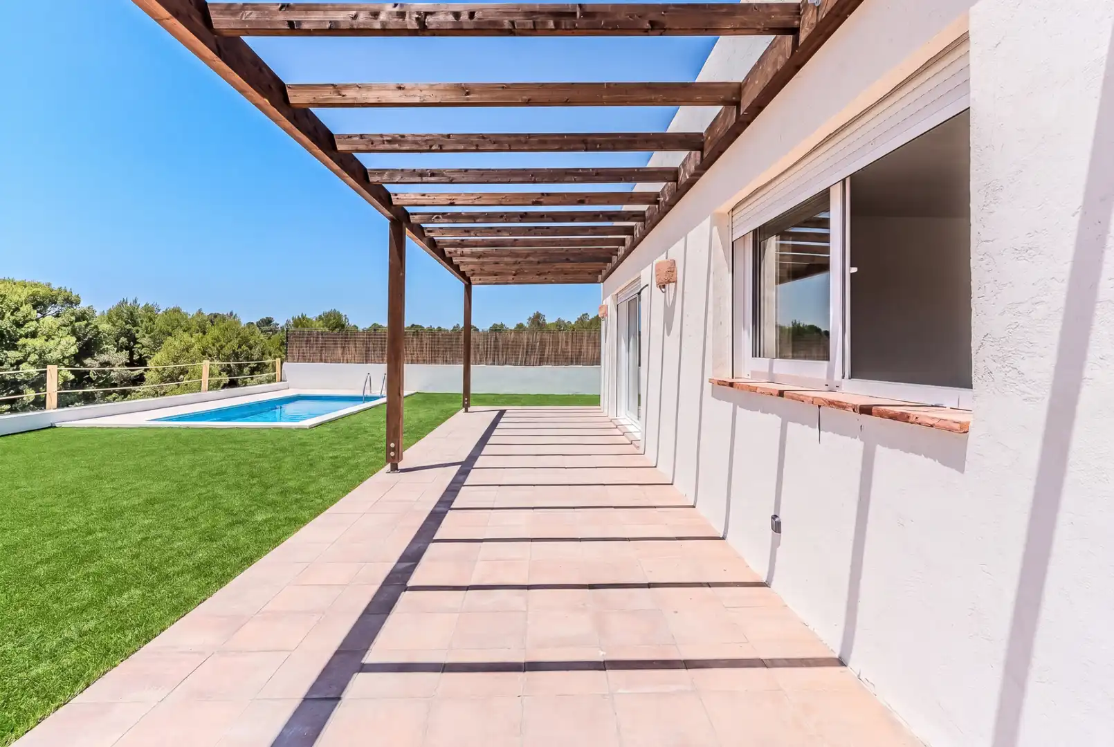 Terrasse von Haus oder Chalet zum Verkauf in L'Ametlla de Mar  mit Klimaanlage, Heizung und Privatgarten
