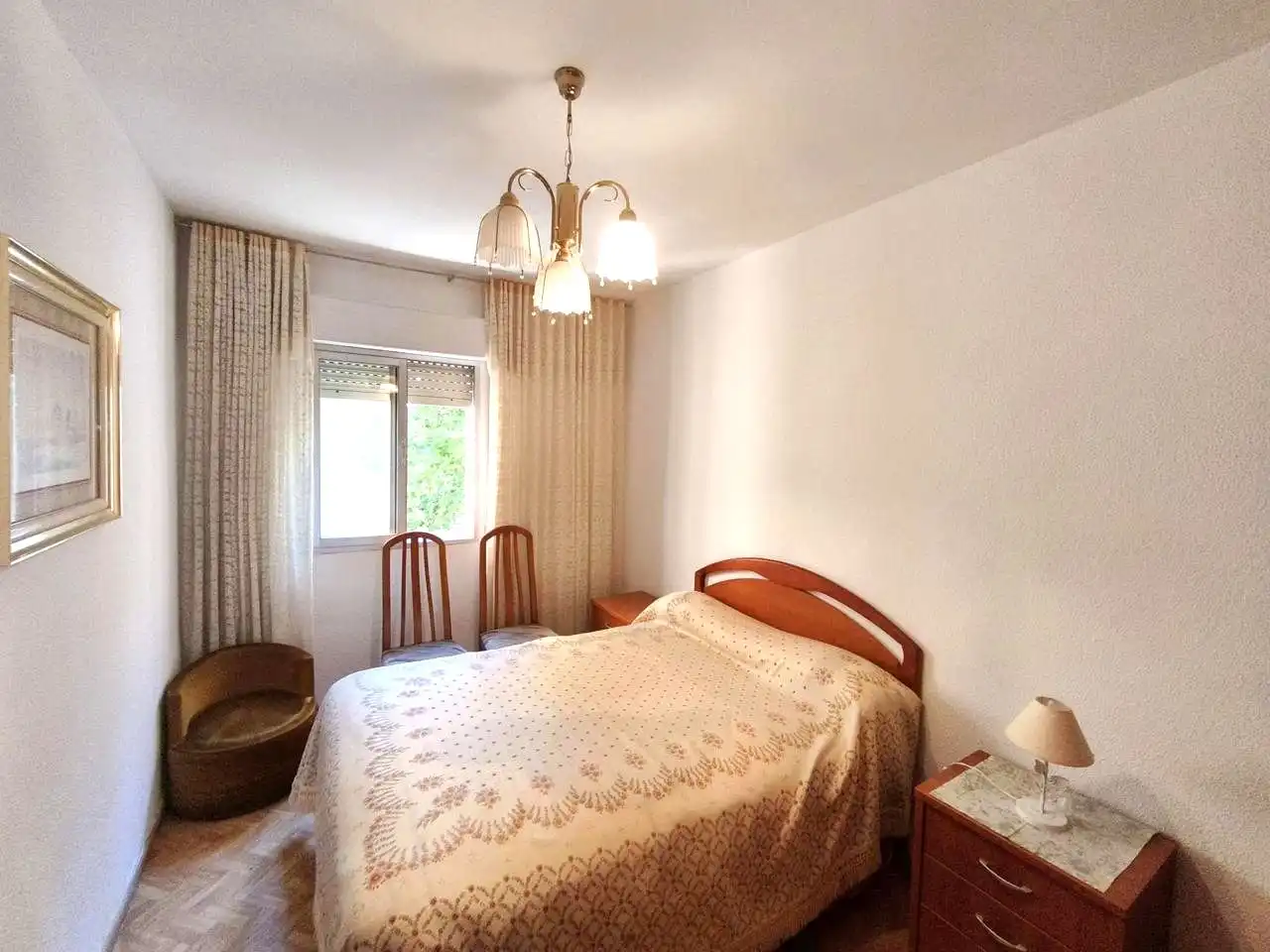 Habitación de Piso en venta en Madrid con Calefacción, Parquet y Terraza