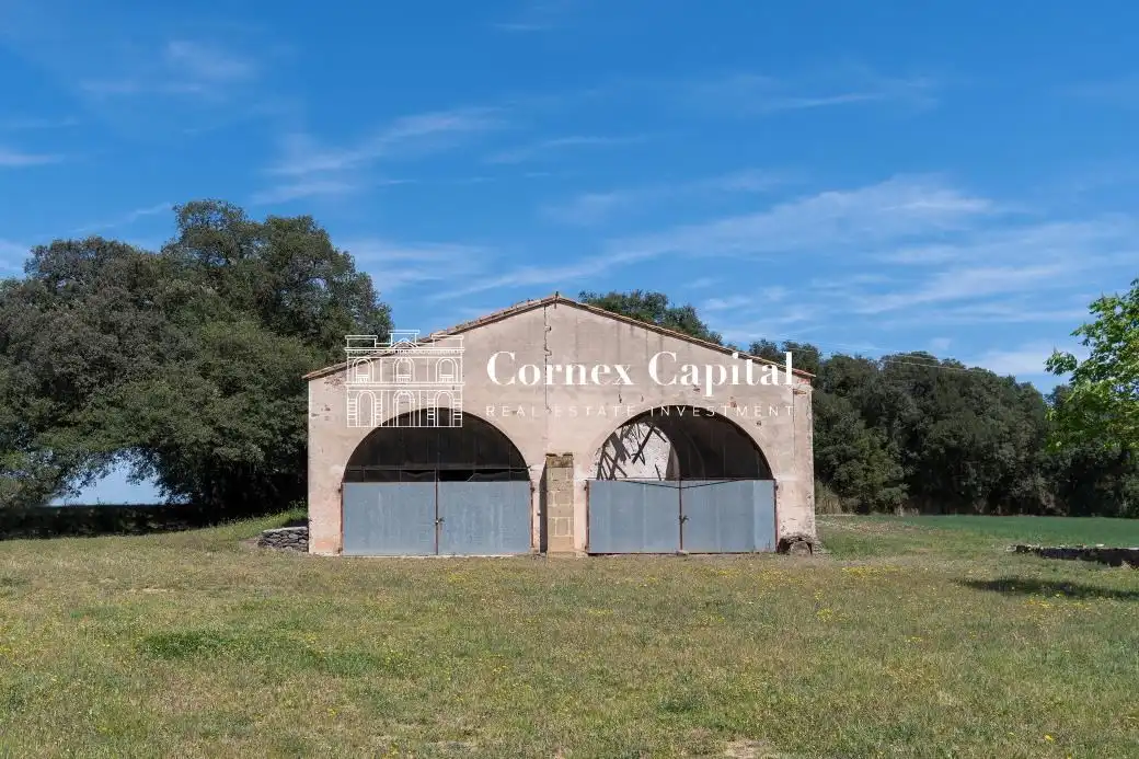 Vista exterior de Finca rústica de alquiler en Rupià con Aire acondicionado, Calefacción y Jardín privado