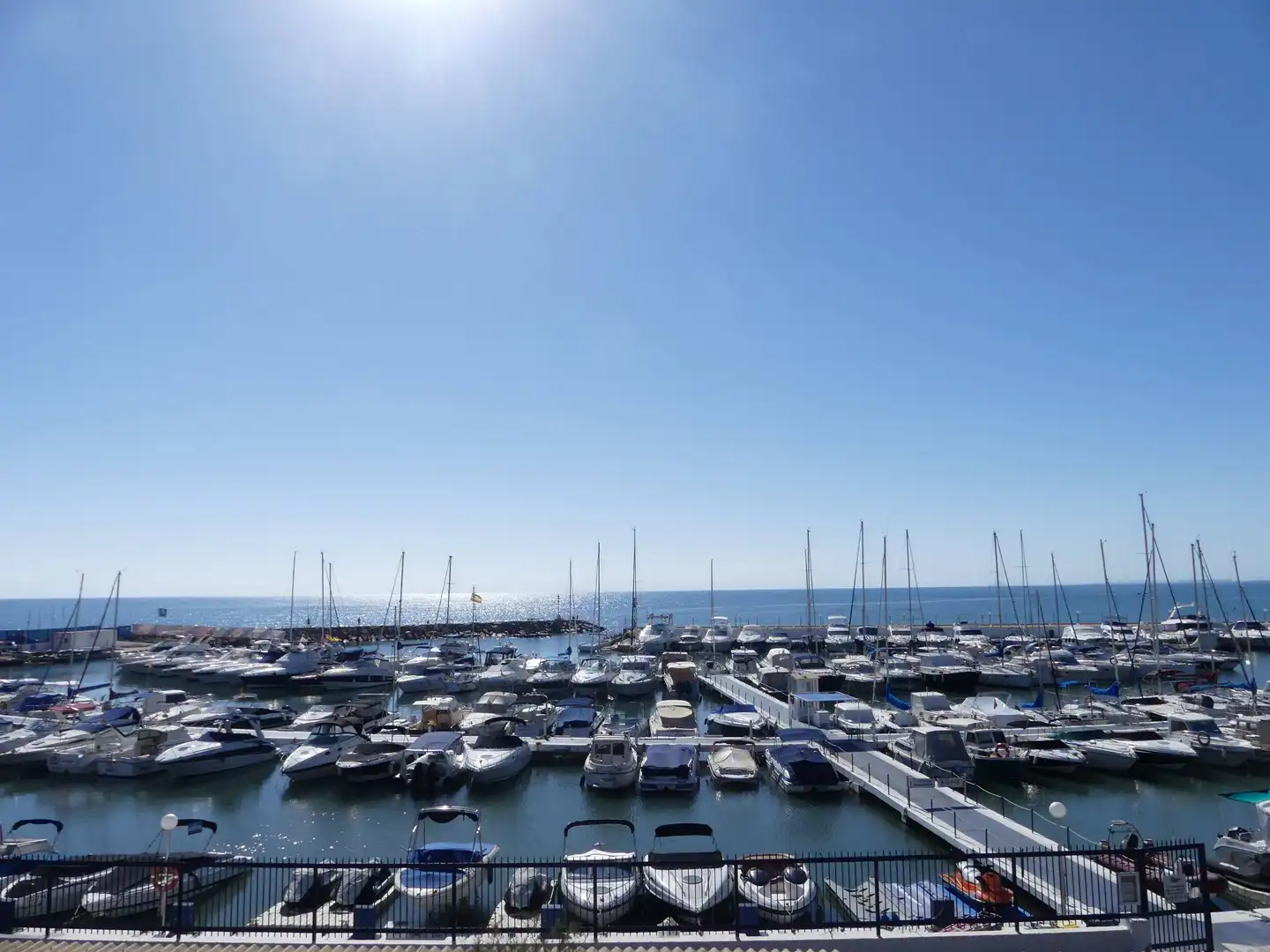 Wohnungen zum Verkauf in Orihuela mit Klimaanlage, Heizung und Terrasse