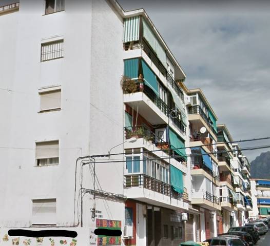 Piso en Venta en C/ Alba en Divina Pastora