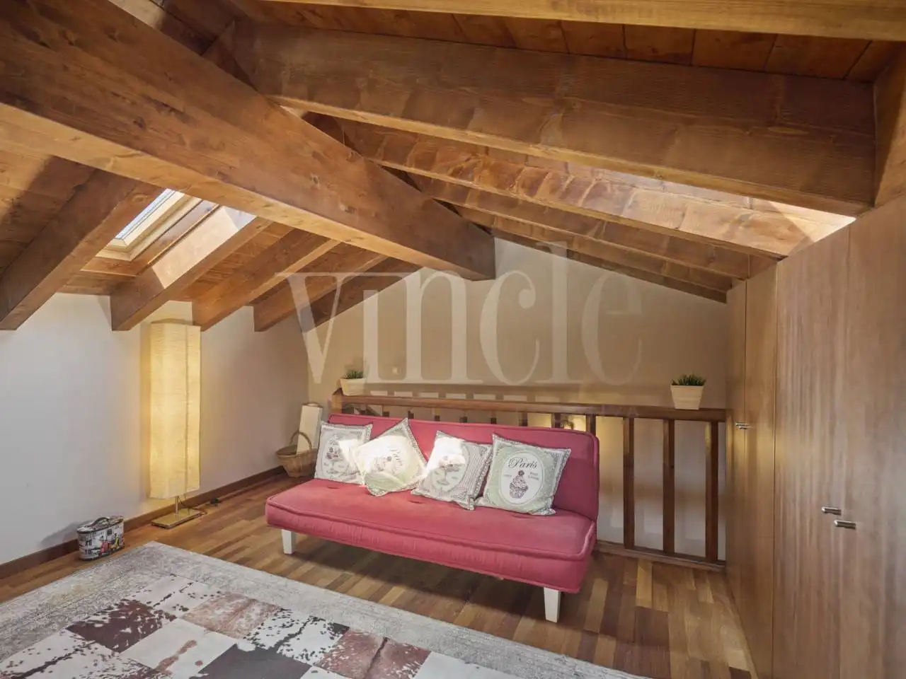 Sala d'estar de Casa adosada en venda en Isòvol amb Calefacció, Parquet i Terrassa