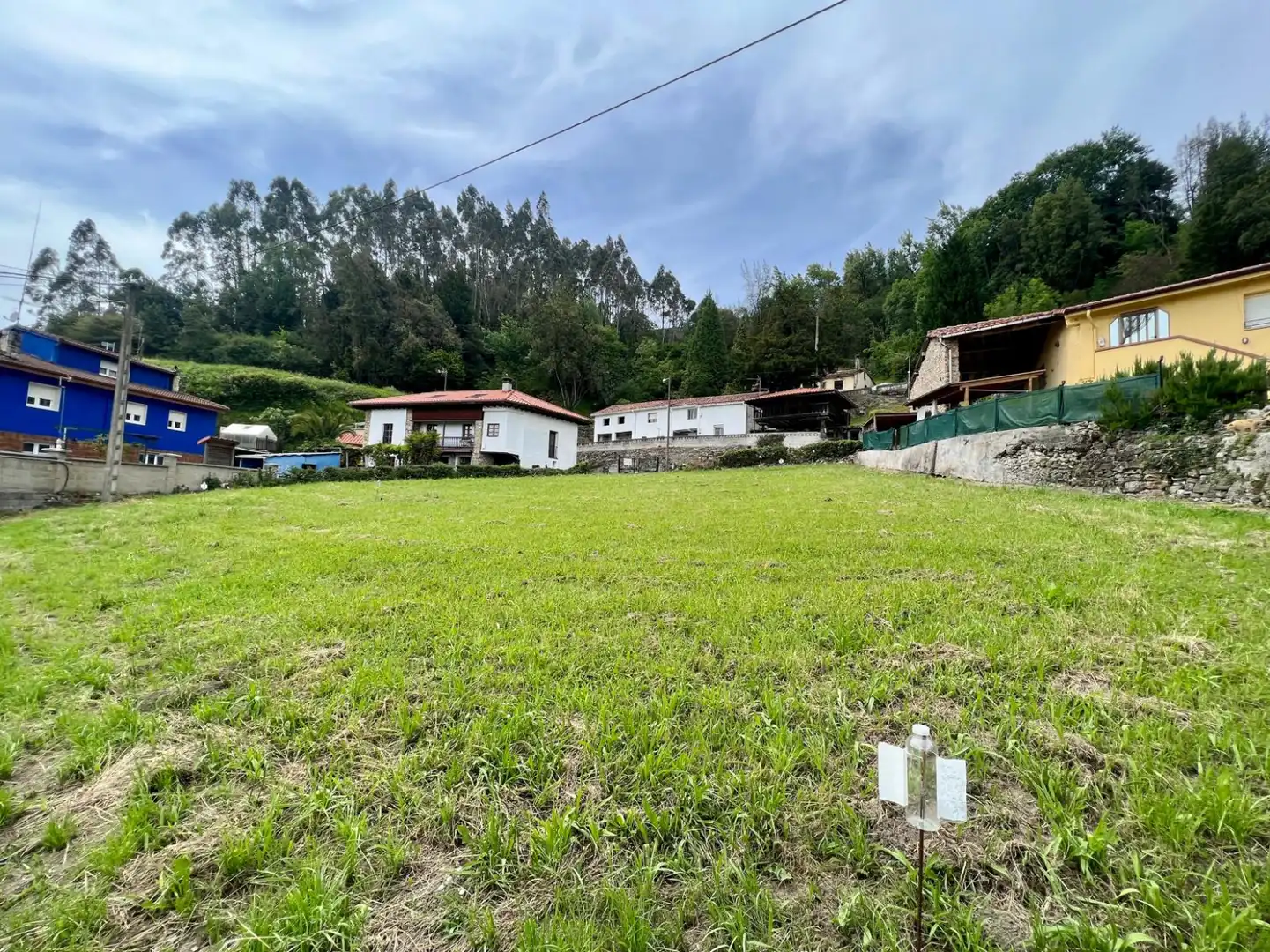 Wohnbaugrundstück zum Verkauf in Sariego - FIGARES
