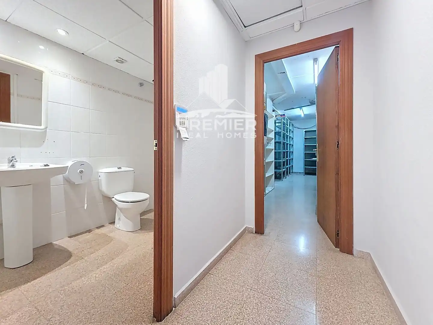 Office space to rent in Mayor, imagen 11