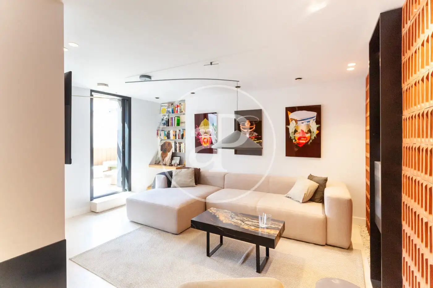 Living room of Flat for sale in Madrid  with Air Conditioner, Heating and Terrace