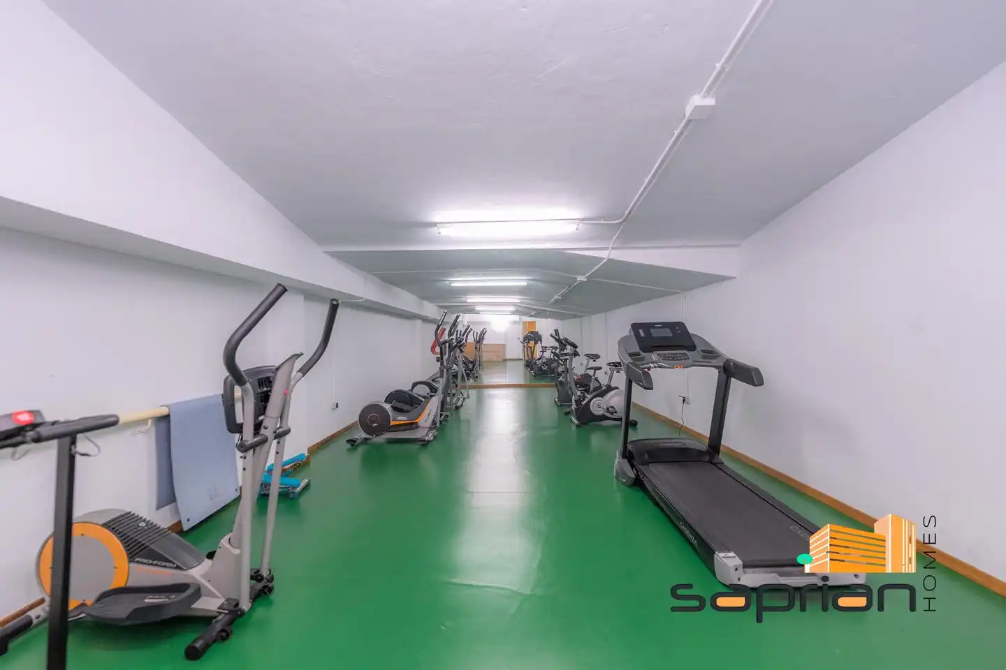 Piso en venta en Alcalá de Henares con Aire acondicionado, Calefacción y Jardín privado