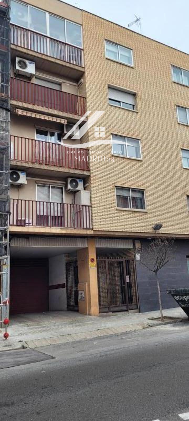 Vista exterior de Piso en venta en  Zaragoza Capital