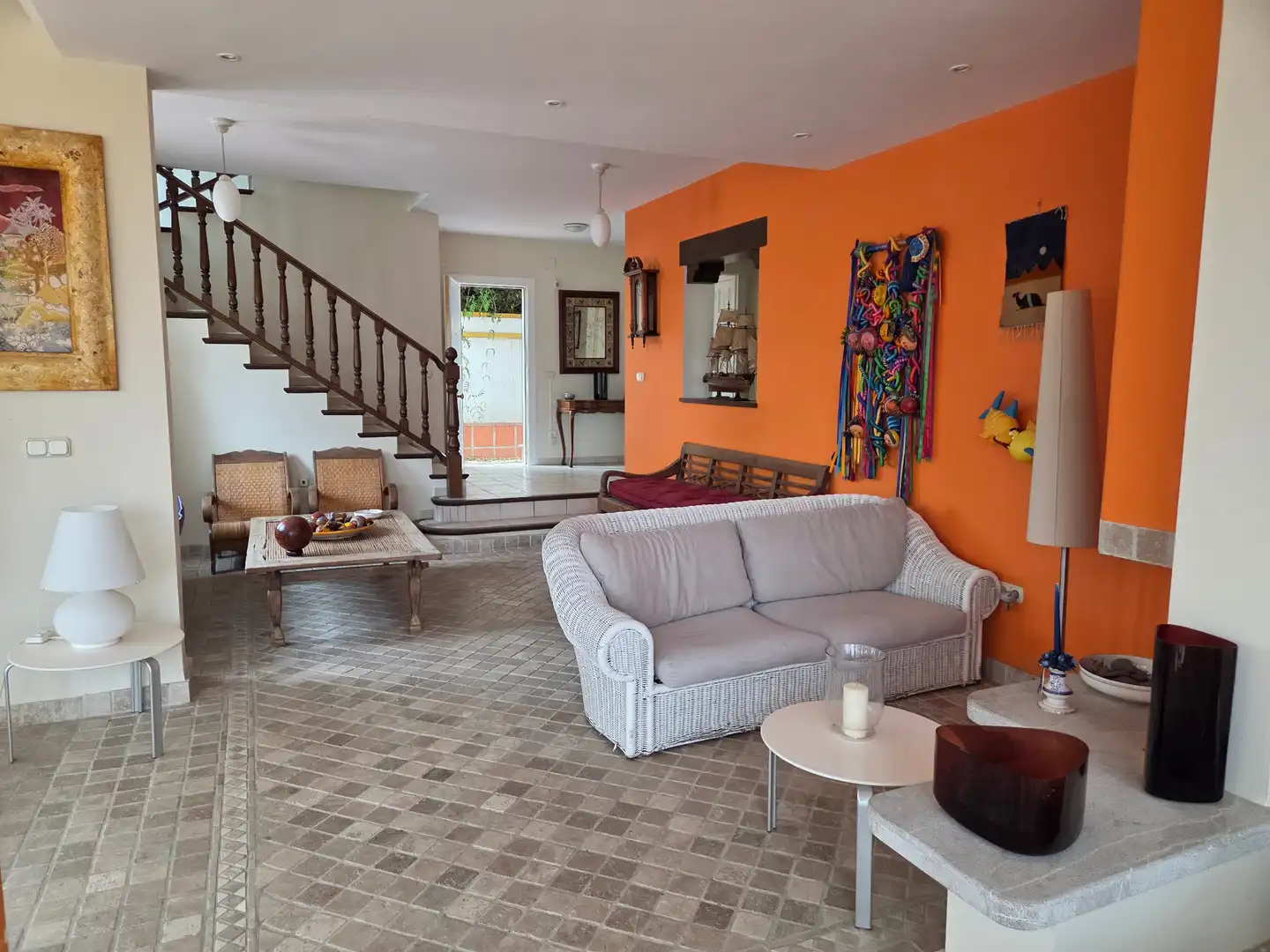 Sala de estar de Casa o chalet en venta en Vélez-Málaga con Aire acondicionado, Jardín privado y Terraza