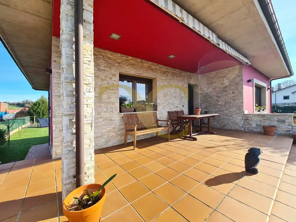 Terraza de Casa o chalet en venta en Siero con Calefacción, Terraza y Trastero