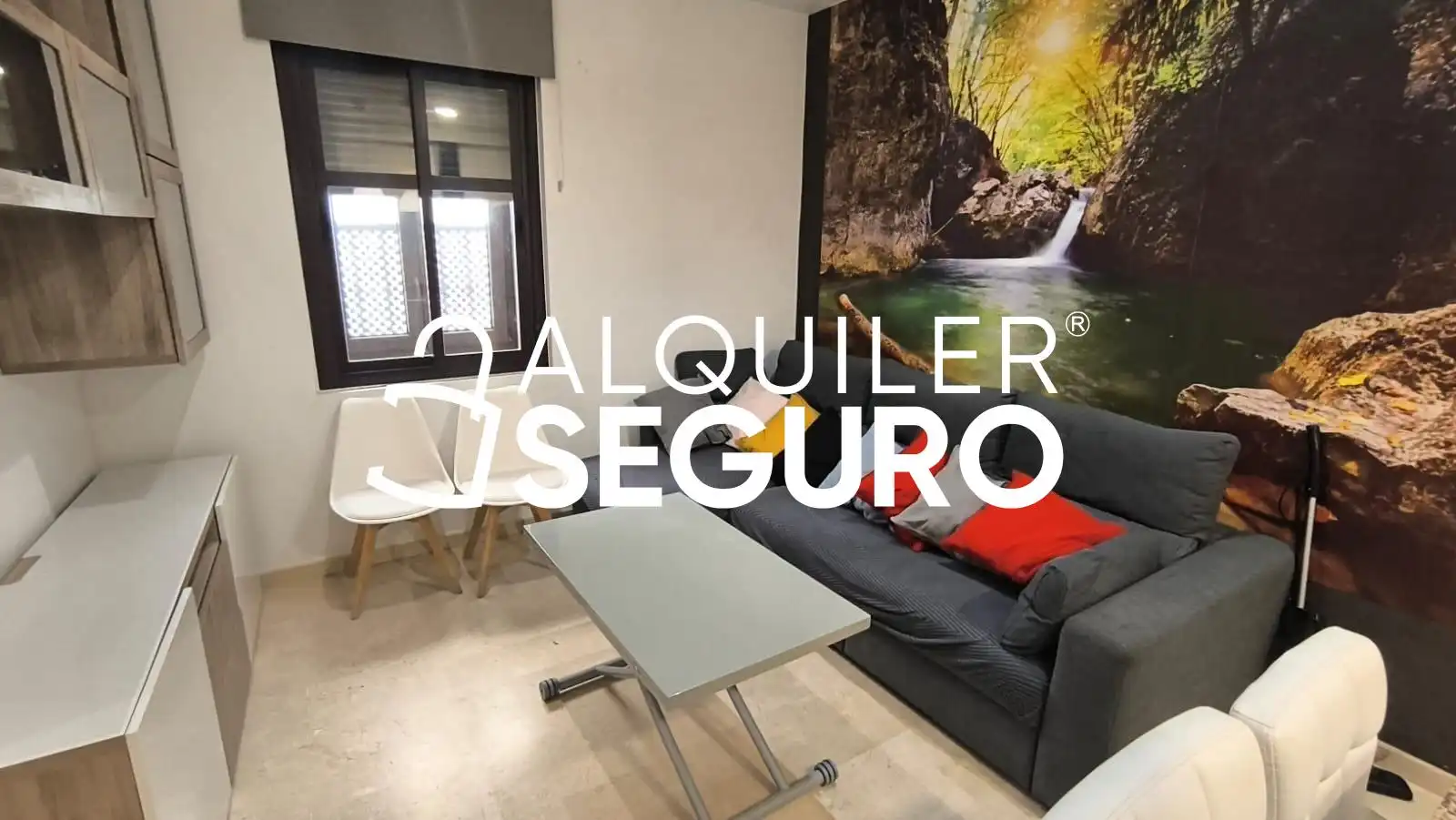 Sala de estar de Piso de alquiler en Sevilla con Aire acondicionado y Amueblado