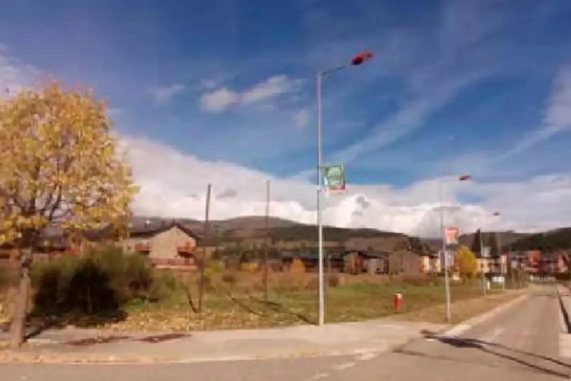 Wohnbaugrundstück zum Verkauf in Carrer de Puigcerdà, imagen 6