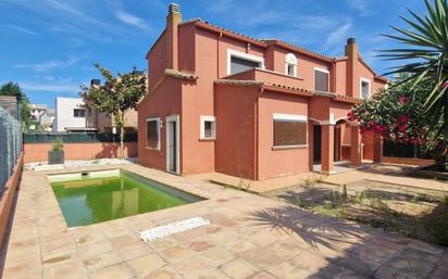 Exterior view of Single-family semi-detached for sale in Palamós  with Heating, Private garden and Swimming Pool