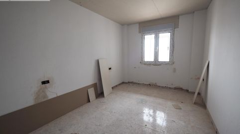 Ático Semireformado de 3 Dormitorios con Amplia Terraza en Tomelloso  93,000 EDIFICION SIN ASCENSOR, imatge 4