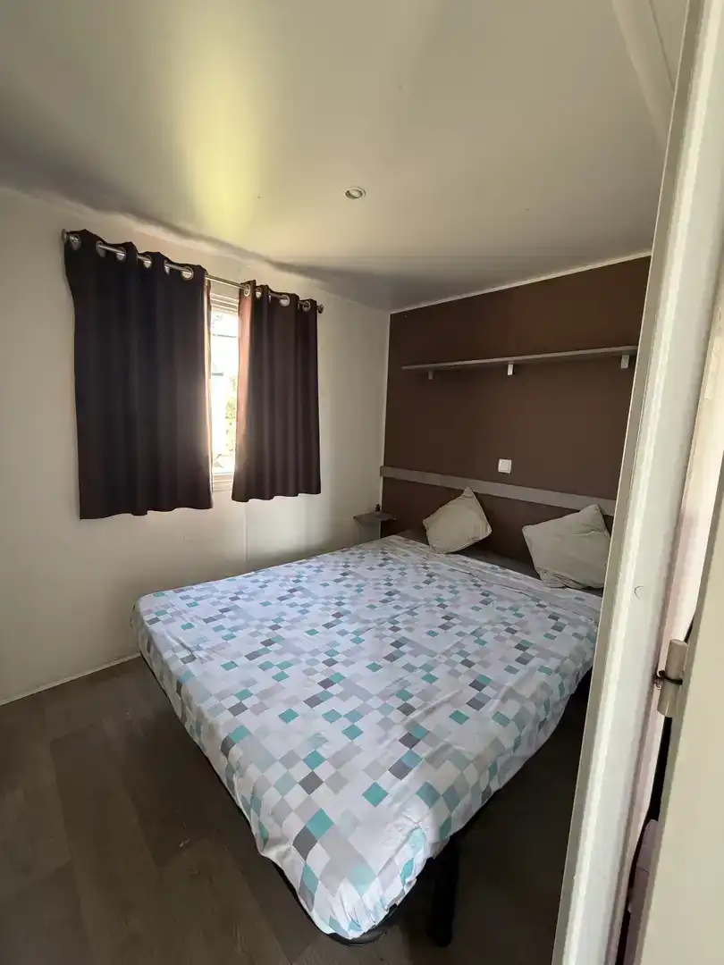 Dormitori de Estudi en venda en Alcañiz amb Parquet i Moblat