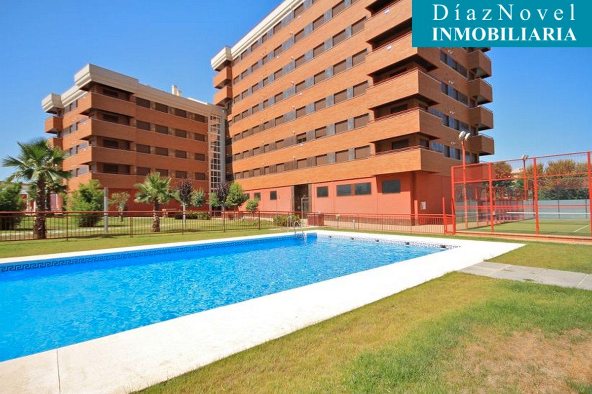 Flat to rent in Avenida de la Ilustración, 63, Campus de la Salud