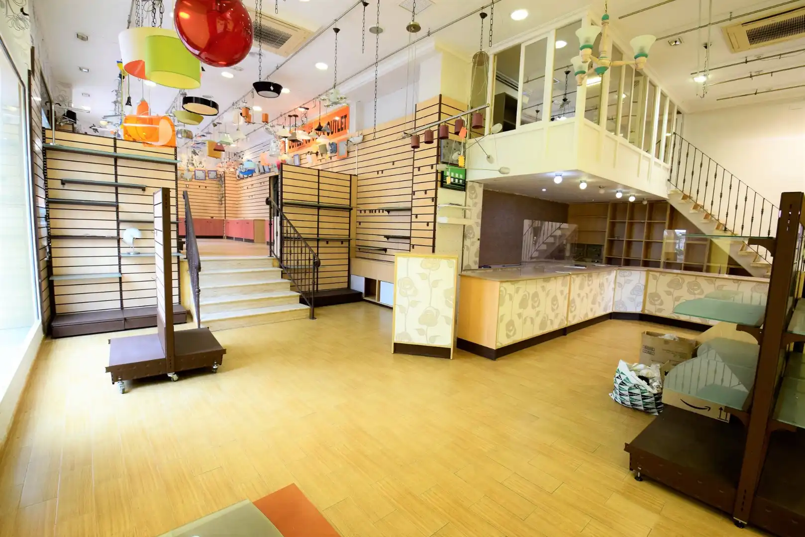 Local comercial en venta en Pueblo, imagen 9