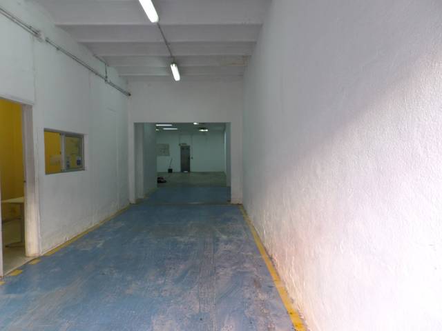 Local comercial en Alquiler en Llobregat en La Torrassa