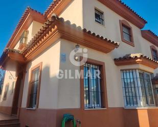 Exterior view of Single-family semi-detached to rent in Jerez de la Frontera  with Air Conditioner, Heating and Private garden