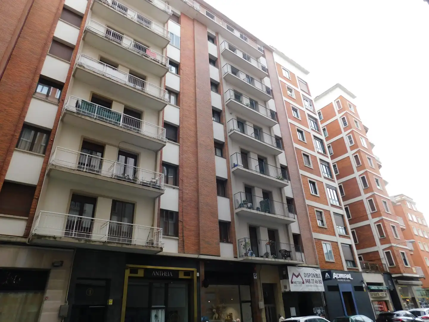 Exterior view of Flat for sale in  Pamplona / Iruña  with Heating, Furnished and Oven