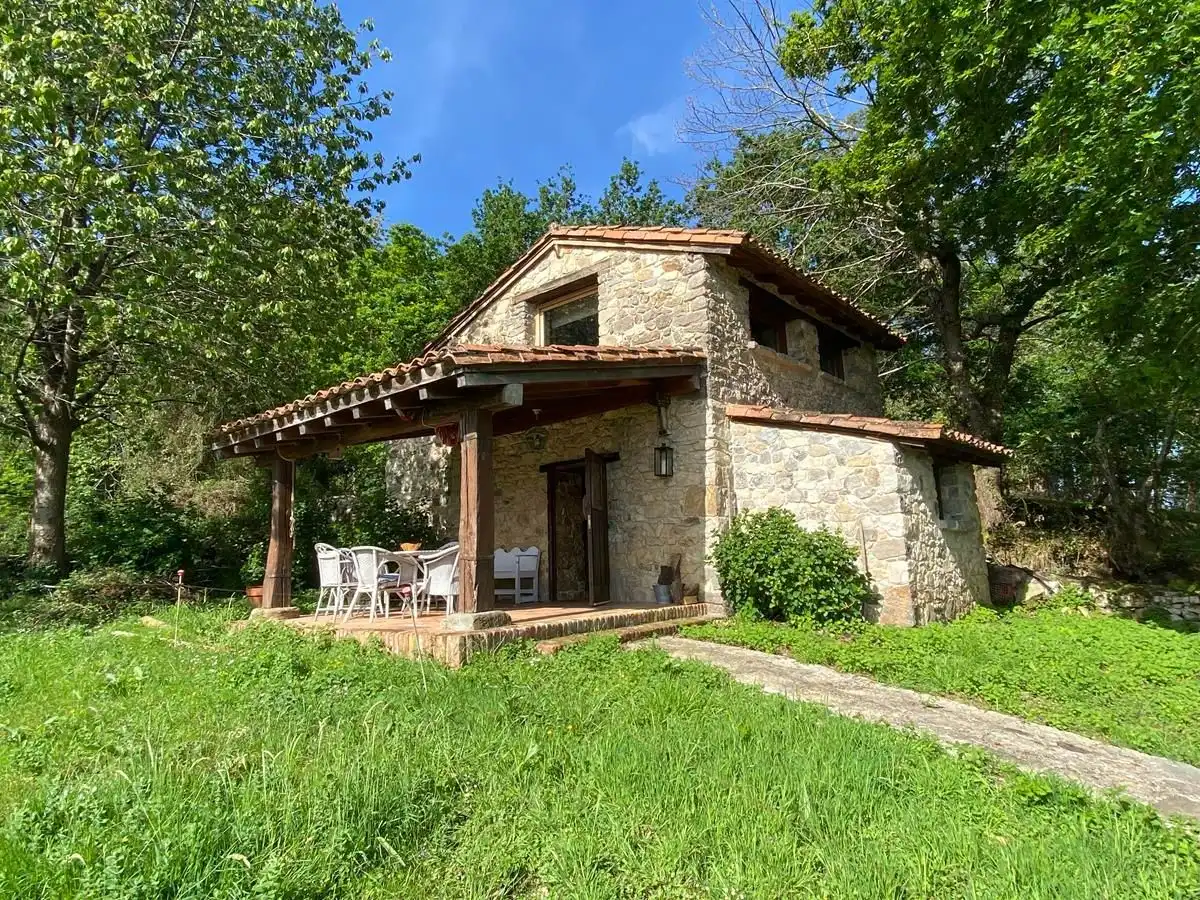 Finca rústica en venta en Llanes con Jardín privado, Terraza y Amueblado