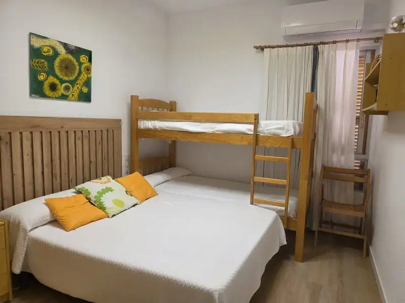 Schlafzimmer von Wohnungen zum Verkauf in Cullera mit Klimaanlage, Heizung und Parkett
