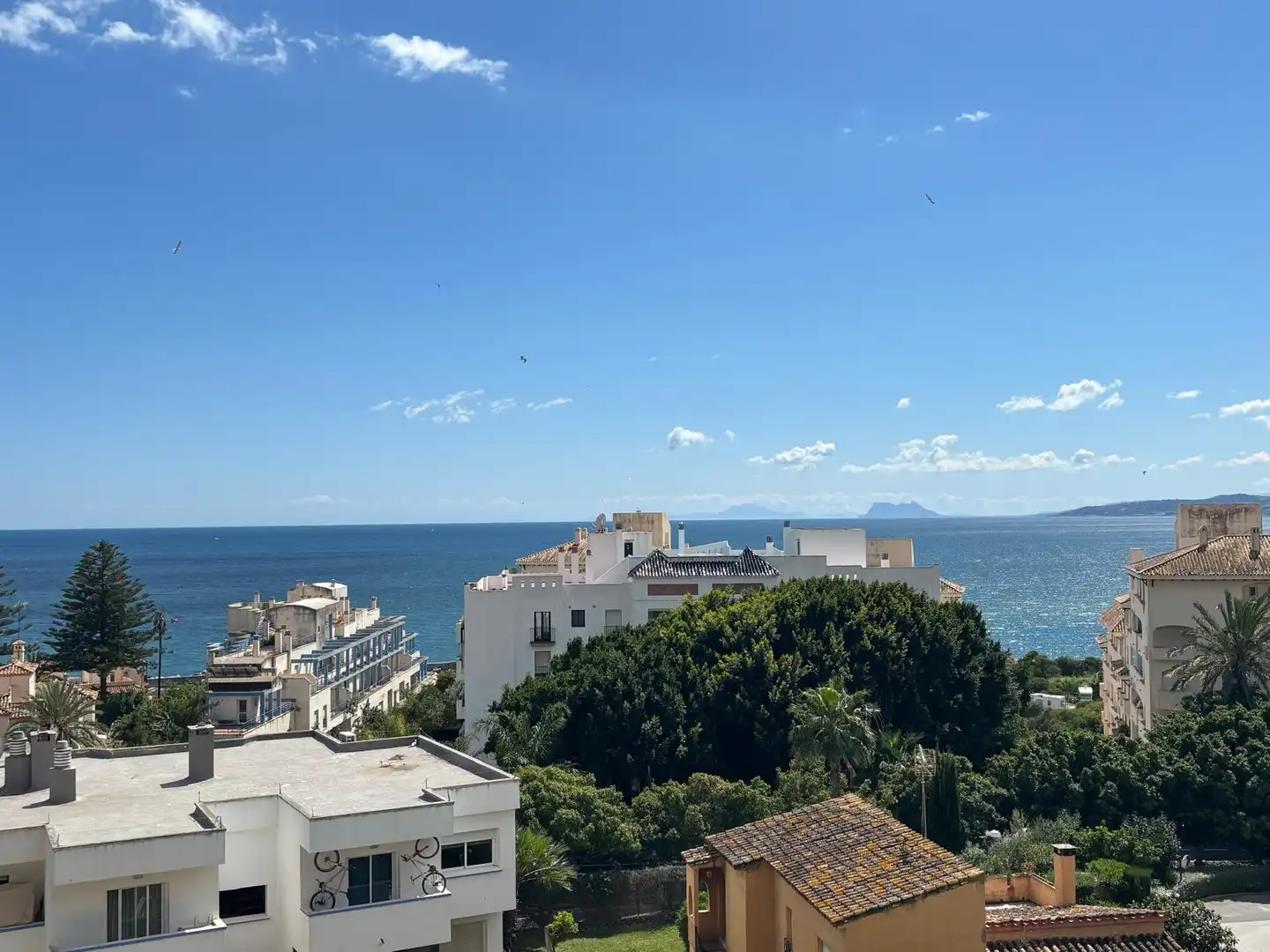 Exterior view of Apartments for sale in Estepona  with Terrace and Storage room
