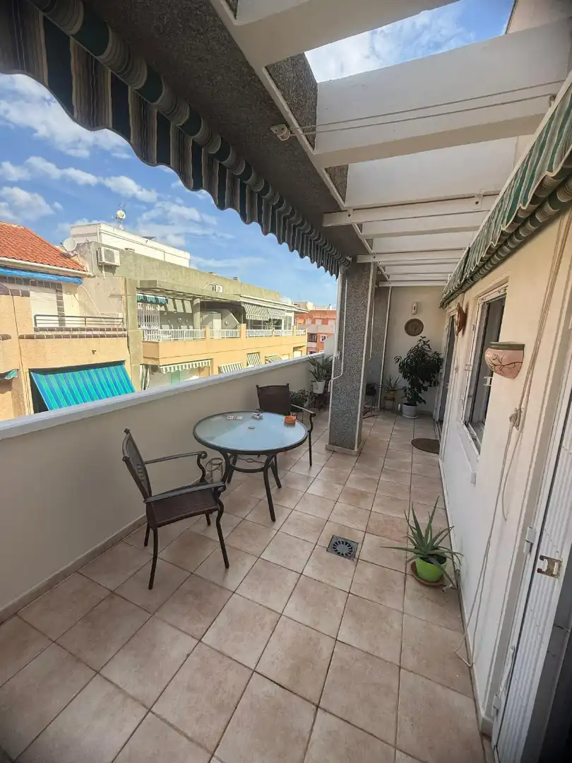Penthouse mit Aufzug zum Verkauf in Calle Finlandia 22