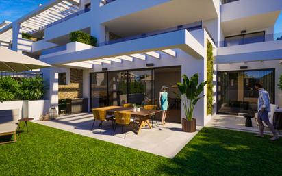 Terrassa de Apartament en venda en Estepona amb Aire condicionat, Calefacció i Jardí privat