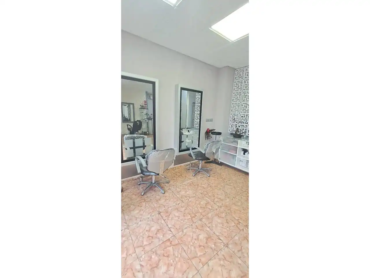 Premises for rent in Sabadell  with Air Conditioner