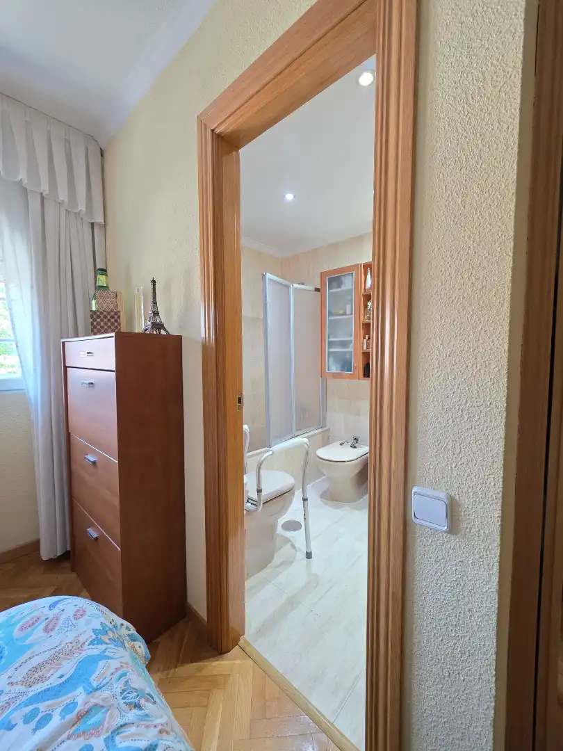 Bathroom of Detached homes for sale in Getafe  with Air Conditioner, Heating and Parquet flooring