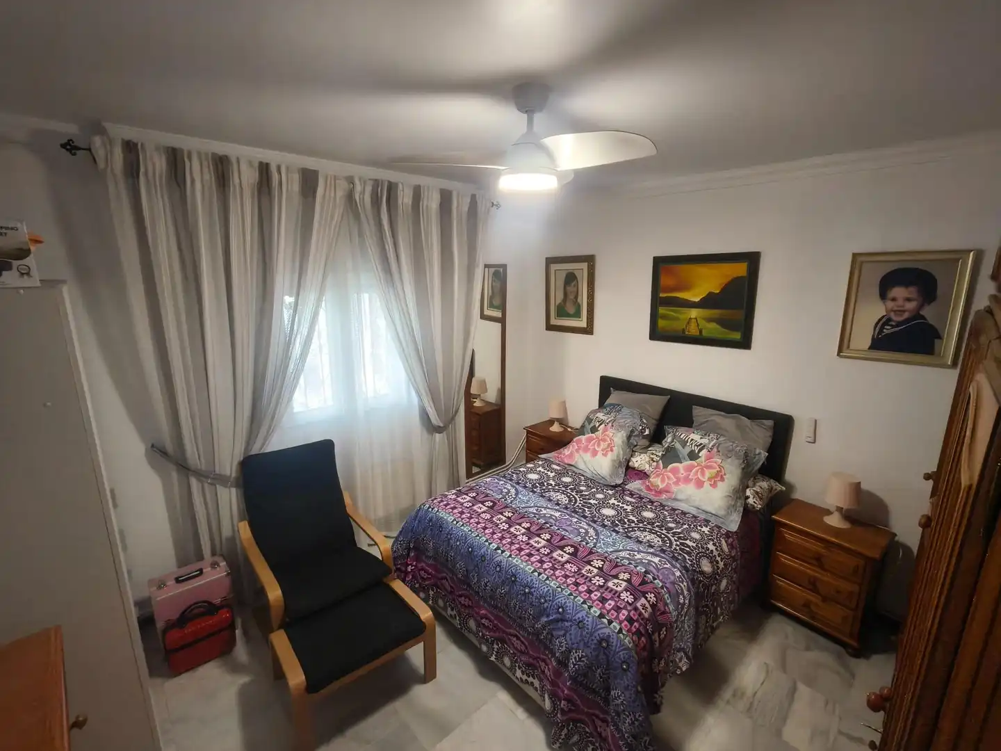 Bedroom of Houses for sale in Chiclana de la Frontera  with Air Conditioner, Swimming Pool and Alarm